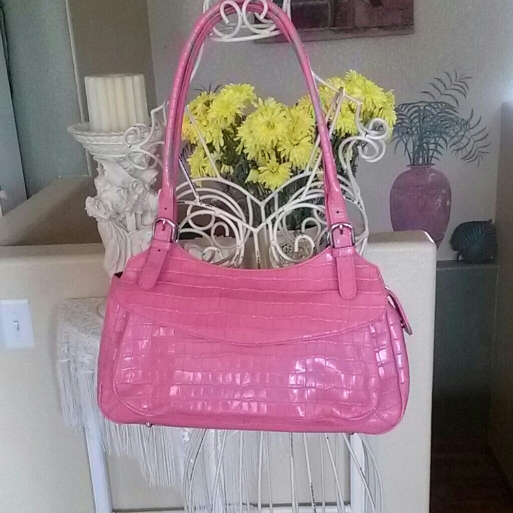 Fuchsia handbag